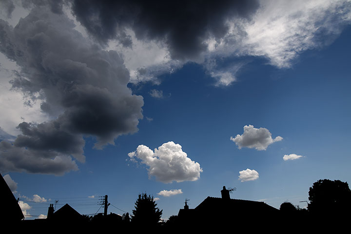 260718n7017-b.jpg